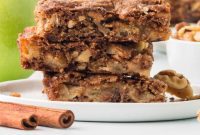 Spiced Apple Walnut Bars