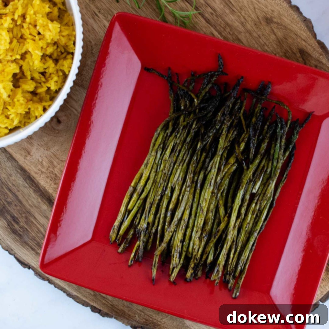 Perfectly Grilled Asparagus 1 featured 239