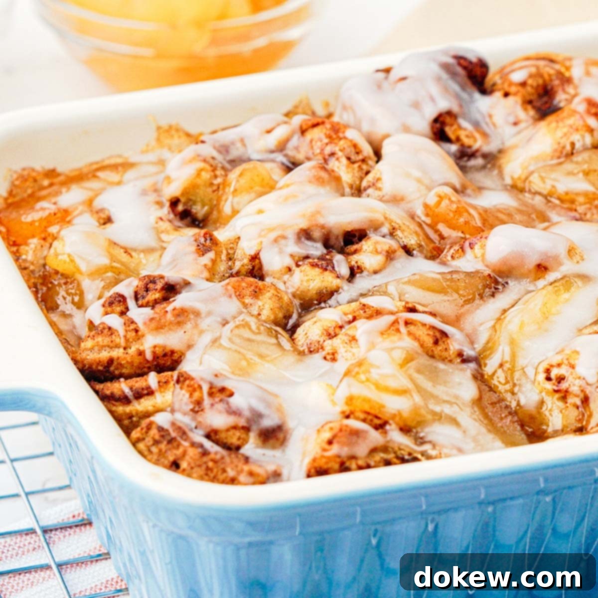 Simple Two-Ingredient Apple Cinnamon Delight 1 featured 38174