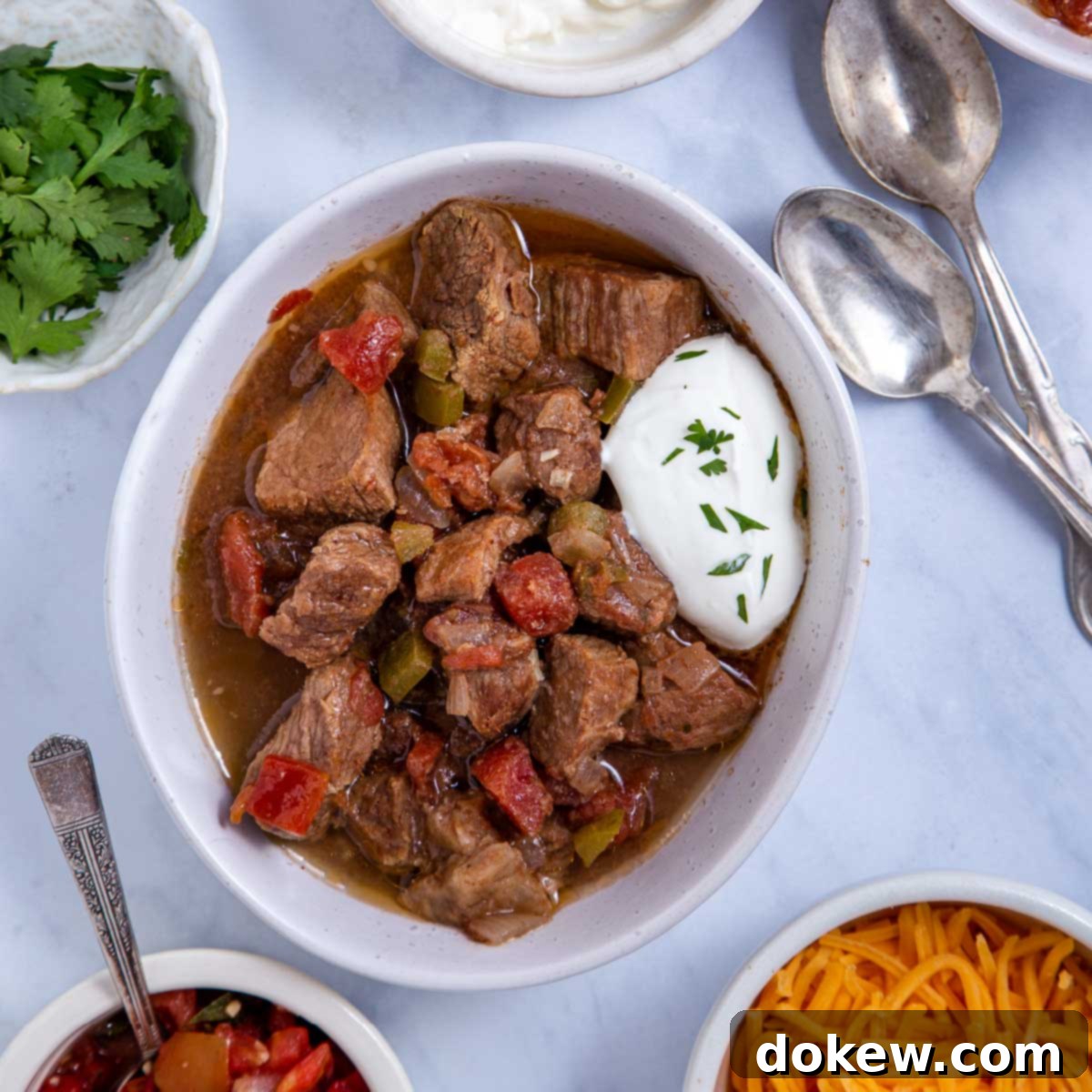 Slow Cooker Tender Beef Guisada 1 featured 6456